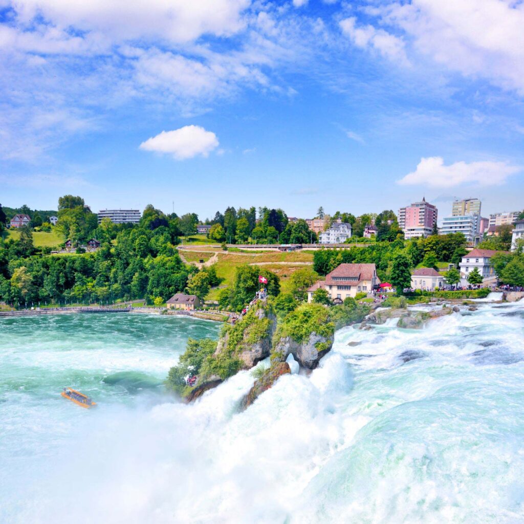 Rheinfall: Kurztrips Reiseziele - PS Busreisen - Die Top 5 Reiseziele für Kurztrips